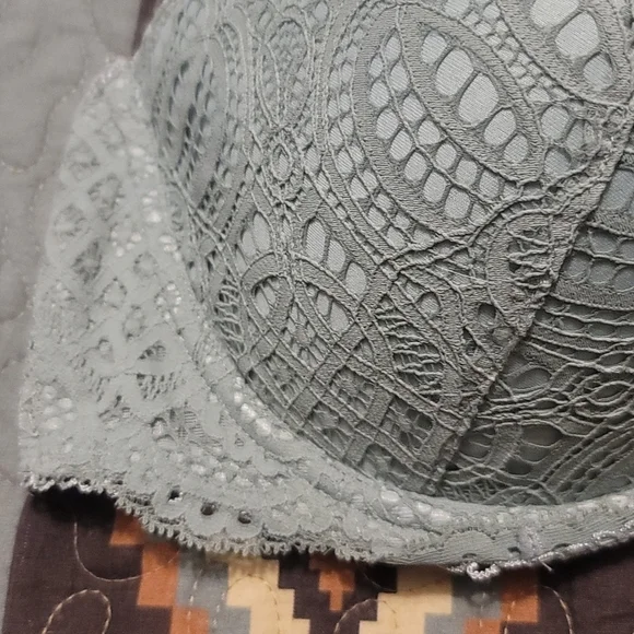 VICTORIA secret dream angels lined green bra. Size 38DD. - Picture 3 of 6